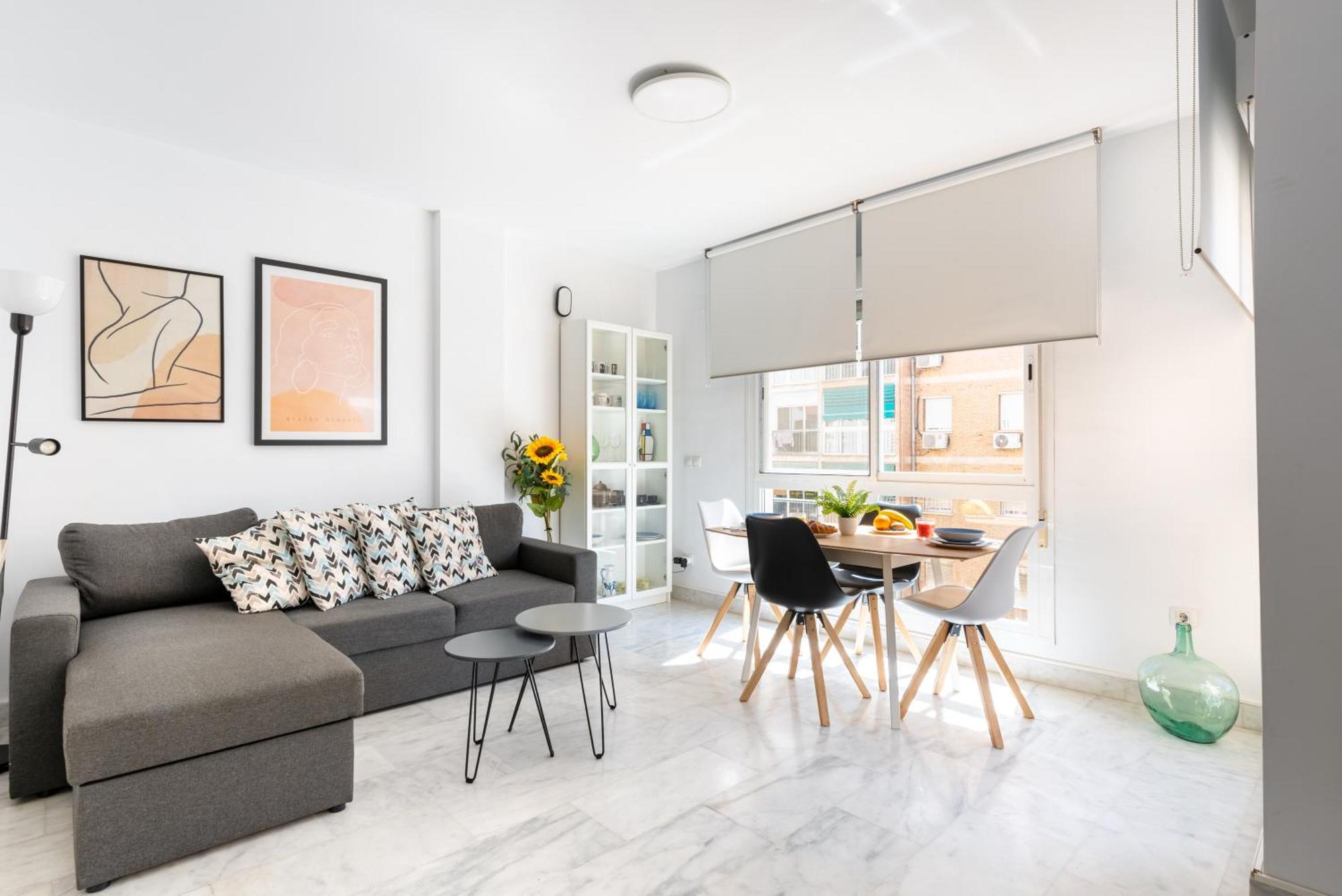 Appartamento Wintowinrentals Quiet Apartment, Good Location, Free Parking